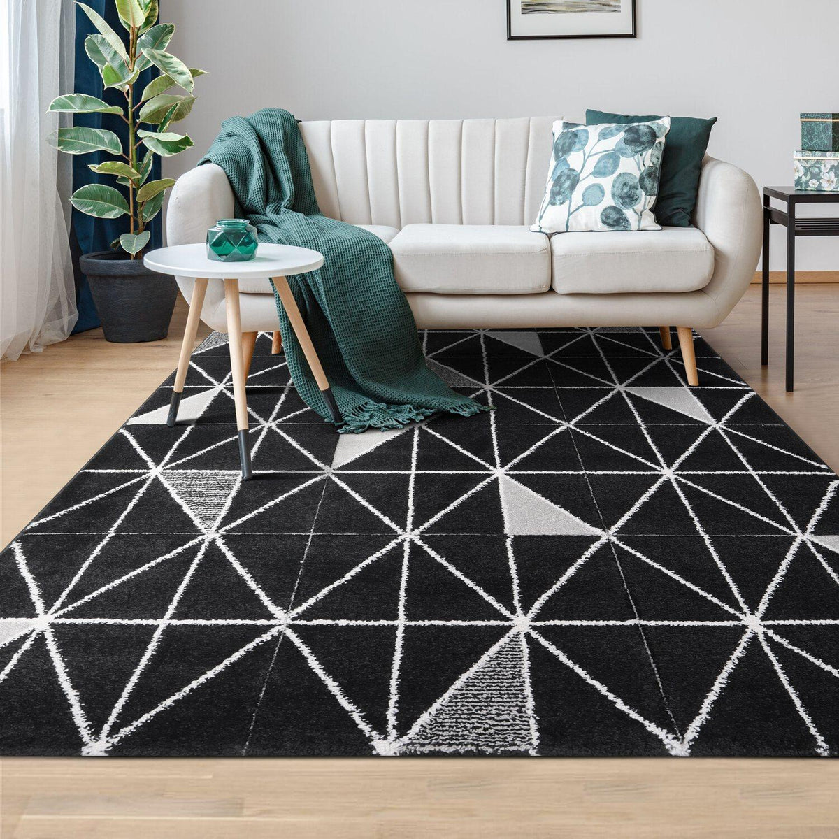 SHUFFLE BLACK MODERN CARPET