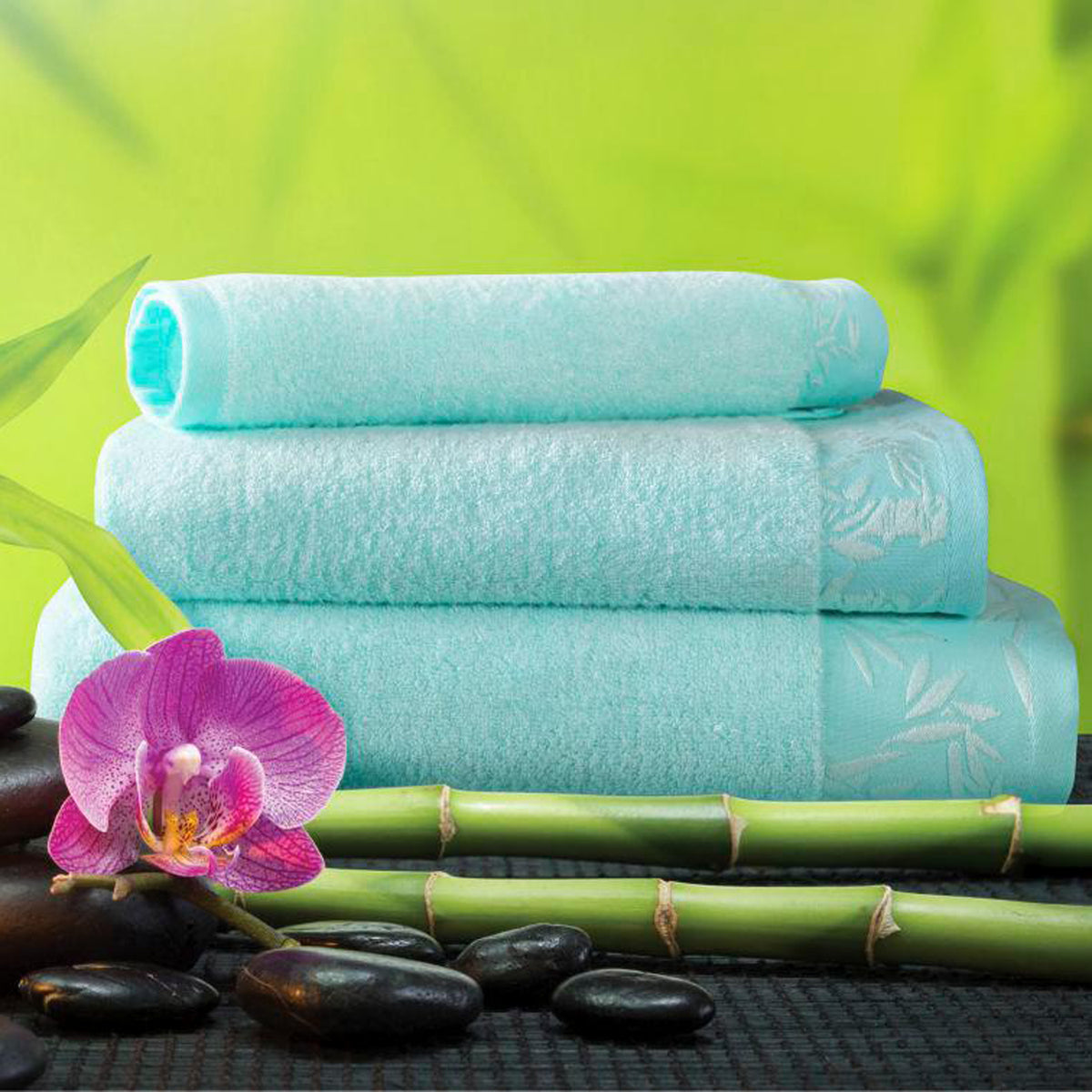 MINT BAMBOO BATH TOWEL